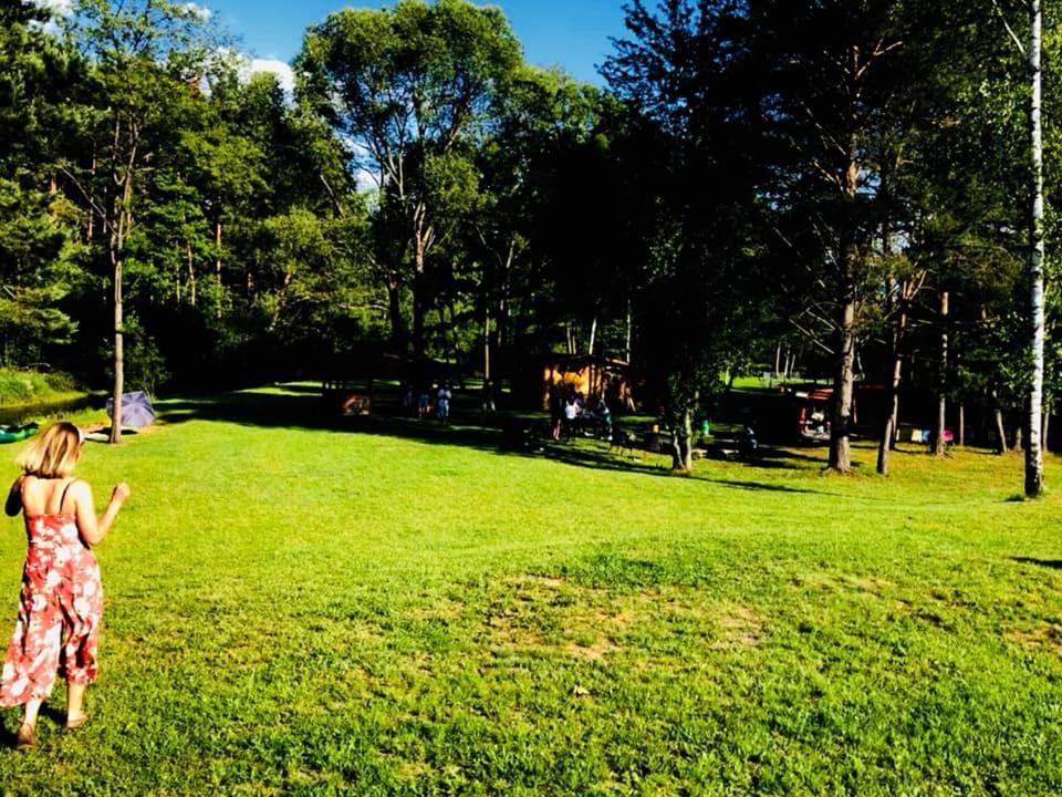 Villa Nad Czarna à Sielpia Wielka Extérieur photo